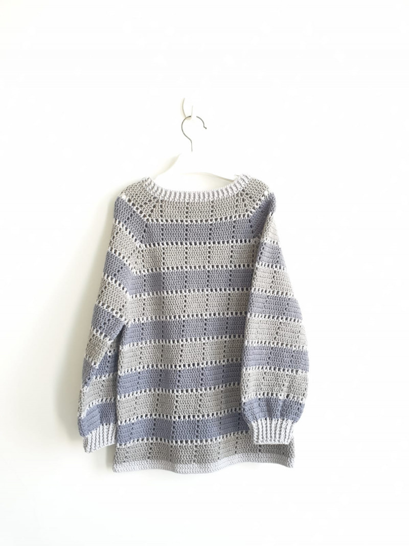 Crochet T-shirt - large