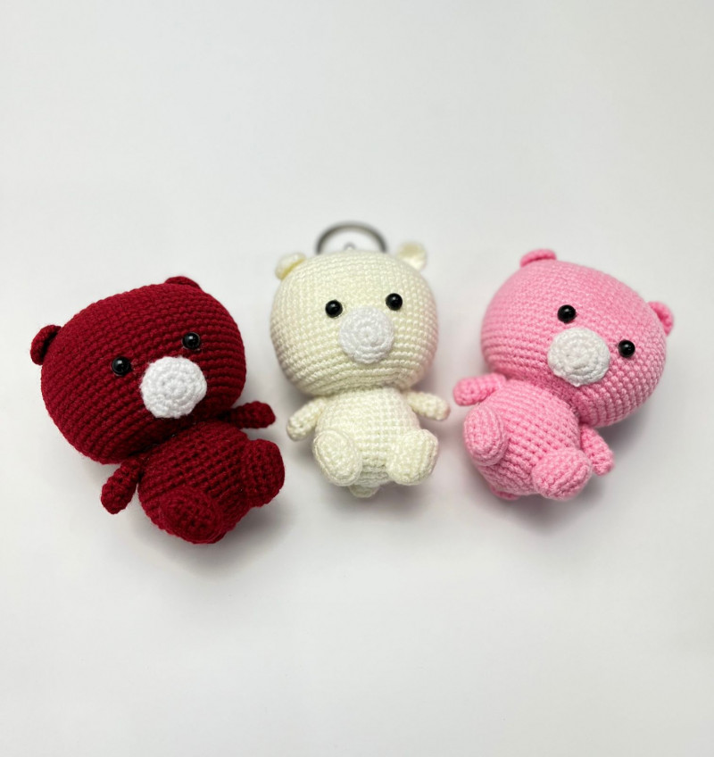  Crocheted bear - one piece