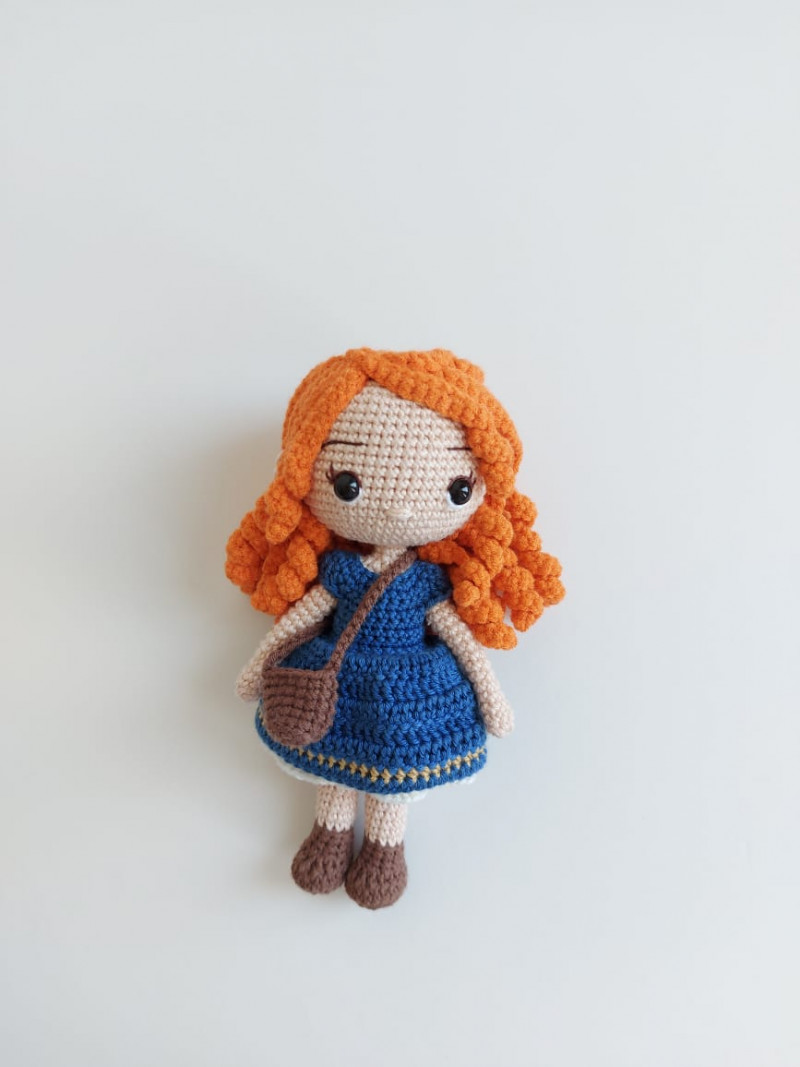 crochet doll- style 11